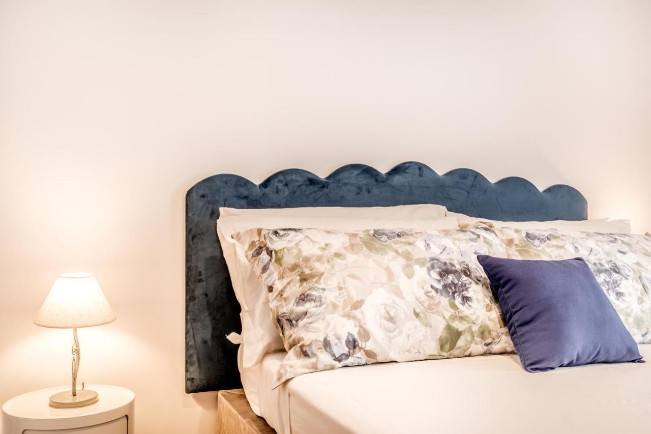 Bbhome Penthouse Bright And Elegant Metro Conca D'Oro Rome Exterior photo